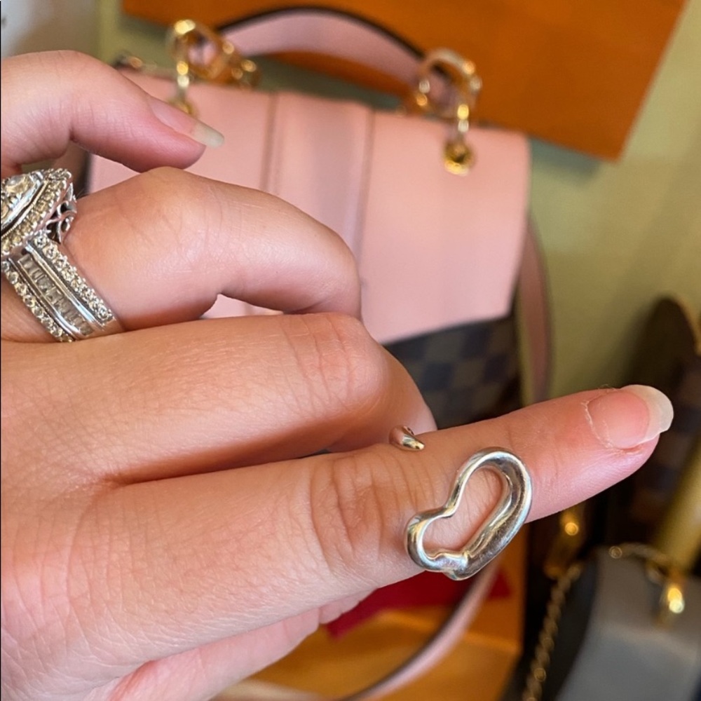 ❤️TRADED❤️Tiffany & Co. Elsa Peretti Open Heart Ring - Picture 3 of 13